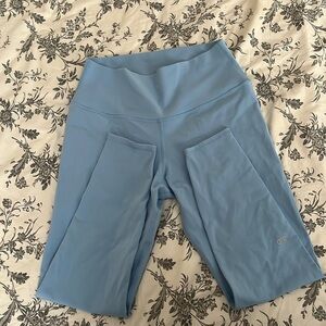 Alo yoga leggings